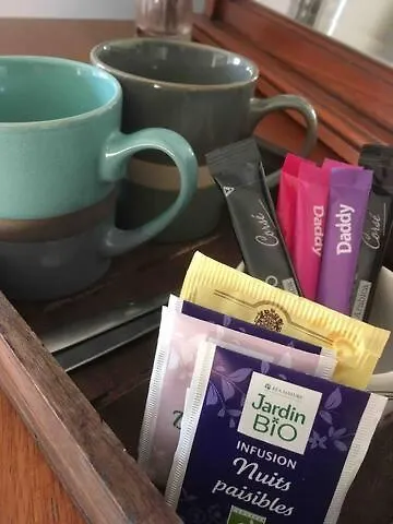 Bed and Breakfast Aupres Du Chateau Breze