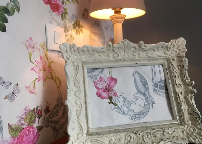 Aupres Du Chateau 住宿加早餐酒店